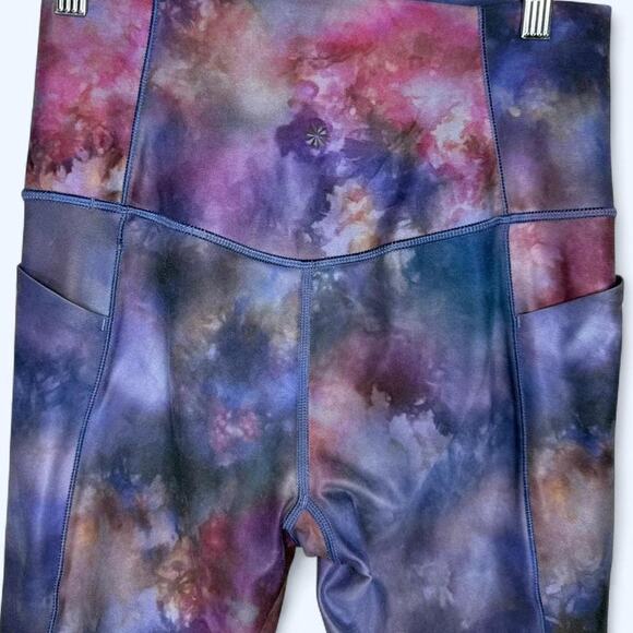 Athleta Salutation Stash Pocket II Capri leggings - Size S / ST - Cosmic Tie Dye - Picture 5 of 8
